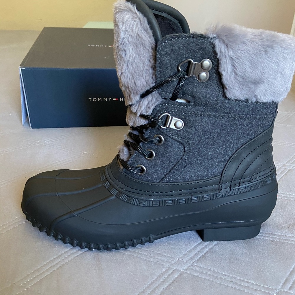 Timmy Hilfiger Duck Boots